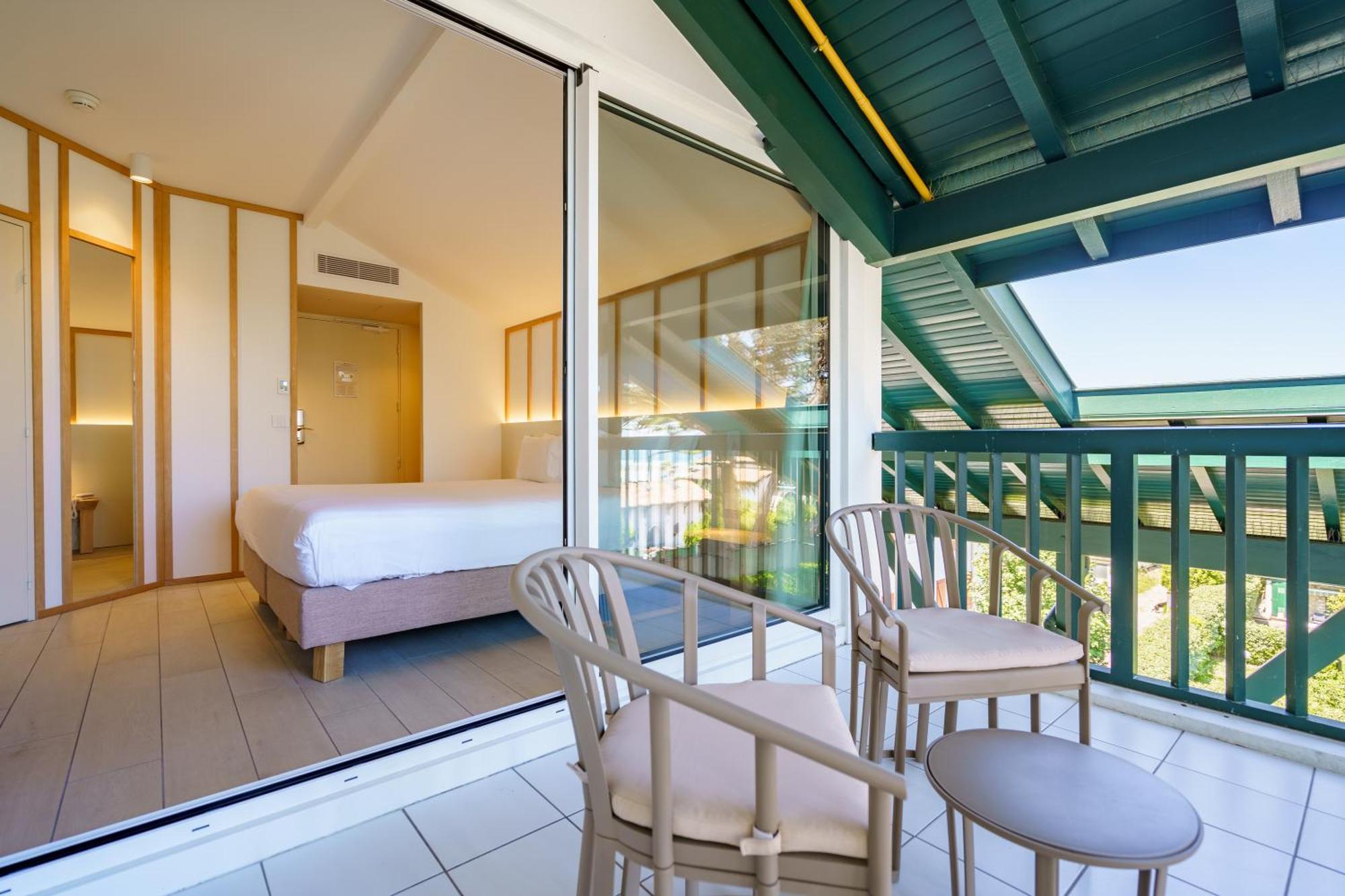 Ibaia - Piscine & 4*