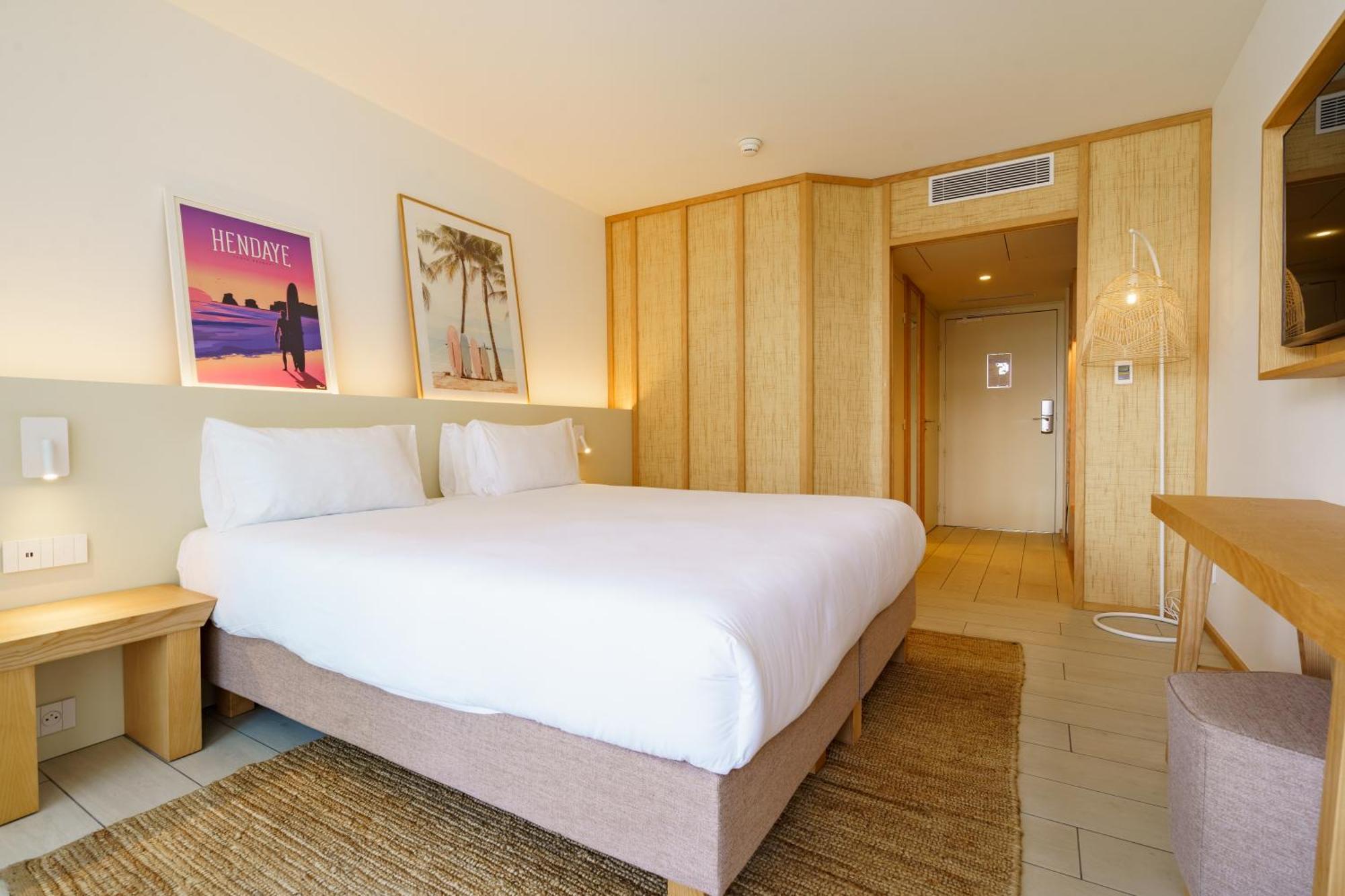 Ibaia - Piscine & Hotel Hendaye
